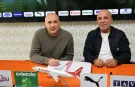 Alanyaspor'un yeni teknik direktörü Sami Uzun oldu.