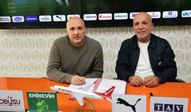 Alanyaspor'un yeni teknik direktörü Sami Uzun oldu.